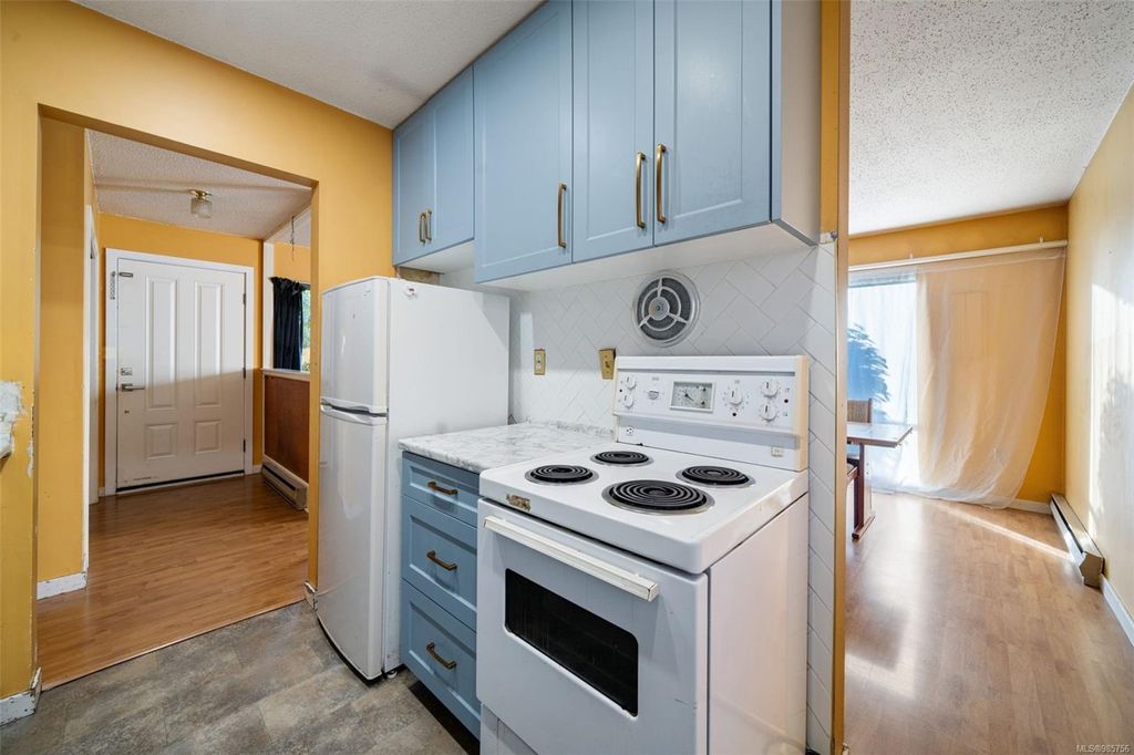 listing image 16043505333661253776