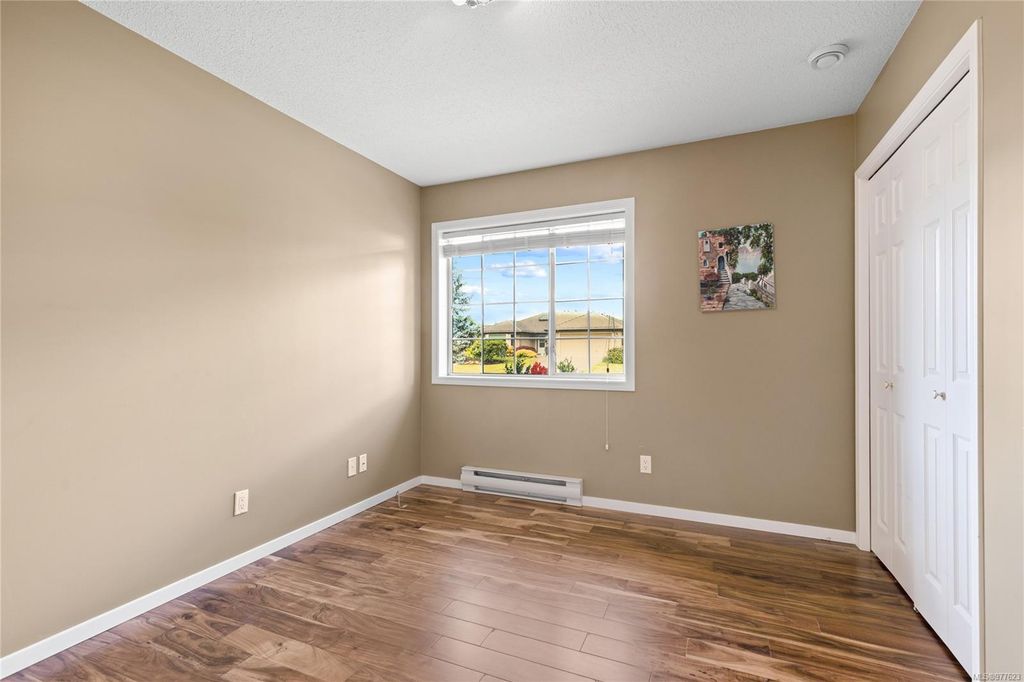 listing image 16046567462747238425