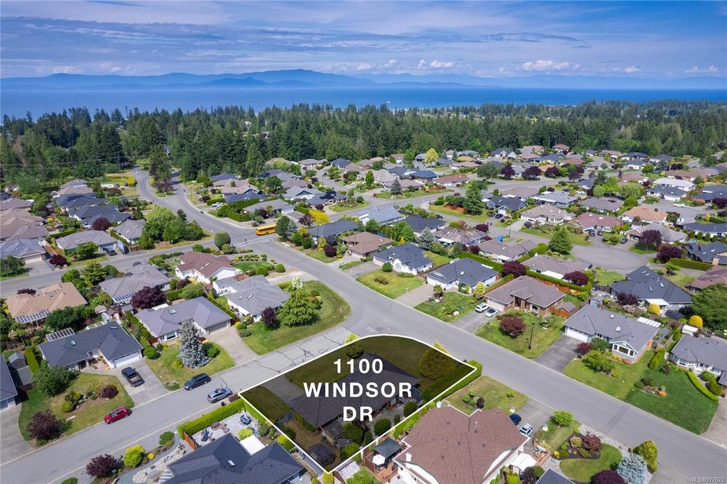 listing image 16041445913487493558