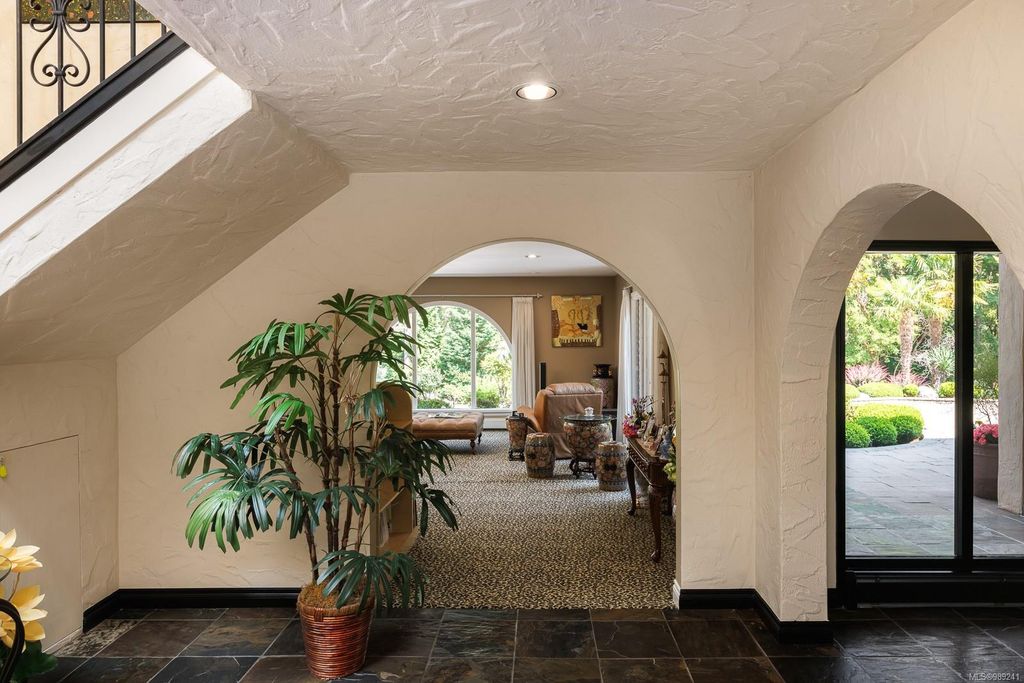 listing image 16040519197049349683