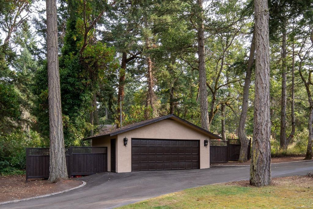 listing image 16043590557826196505