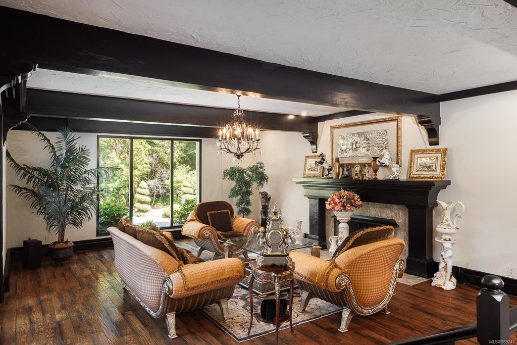 listing image 16043119919927181160