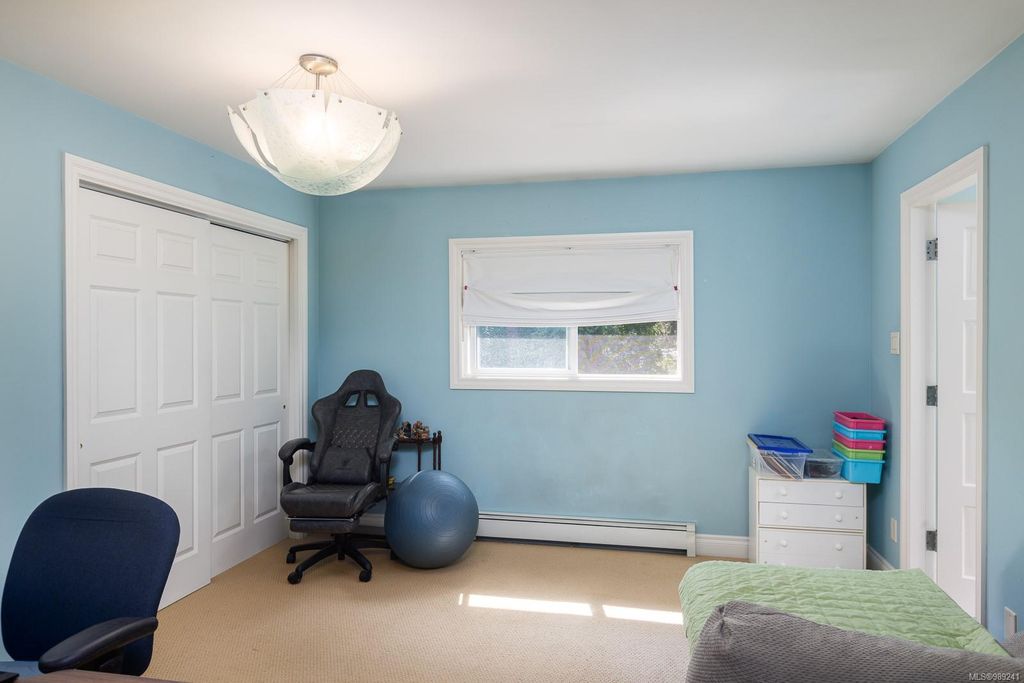 listing image 16042595995418440208