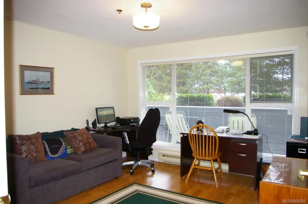 listing image 16040028750958269792