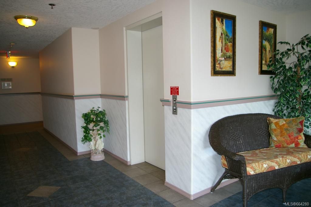 listing image 16040458265440480595