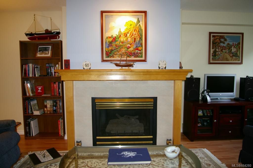 listing image 16043722993084279259