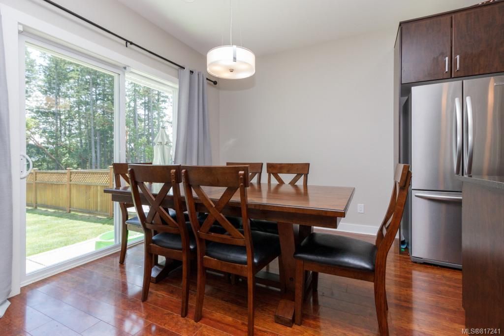 listing image 16042474619570