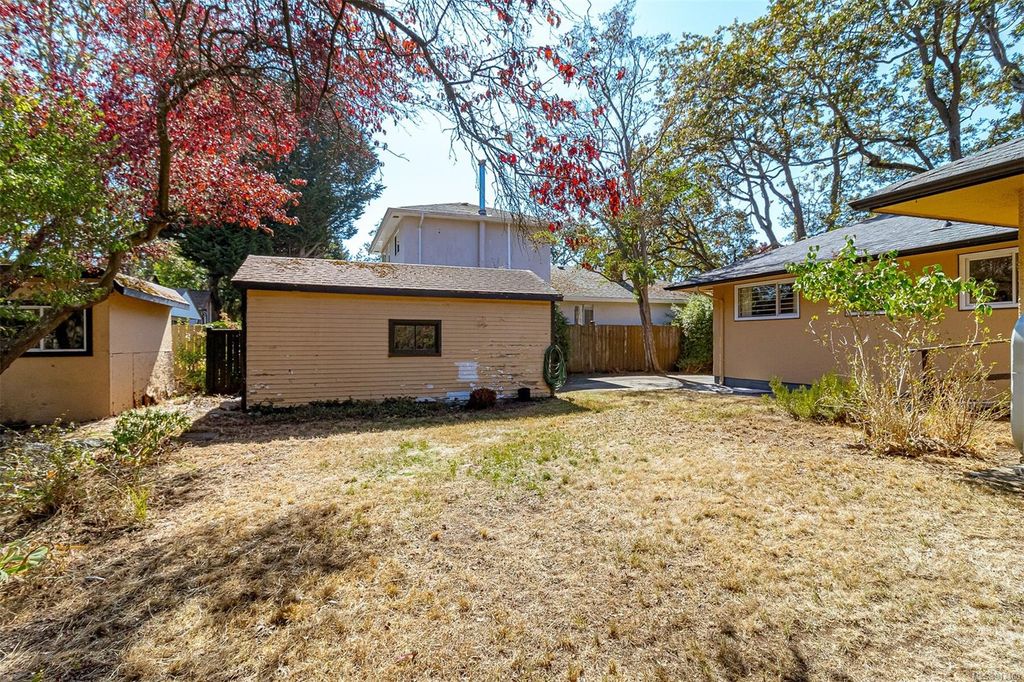 listing image 16045050783153900933