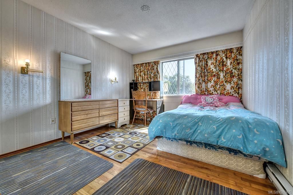 listing image 16041826388763