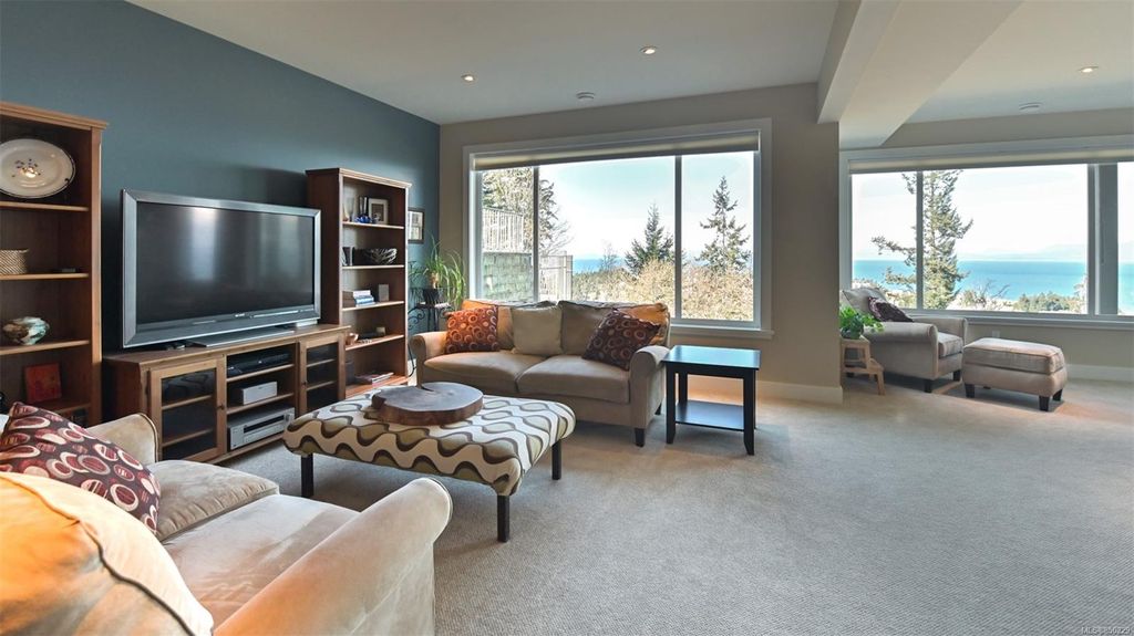 listing image 16040661823965606786