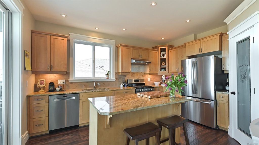 listing image 16046344738047034949