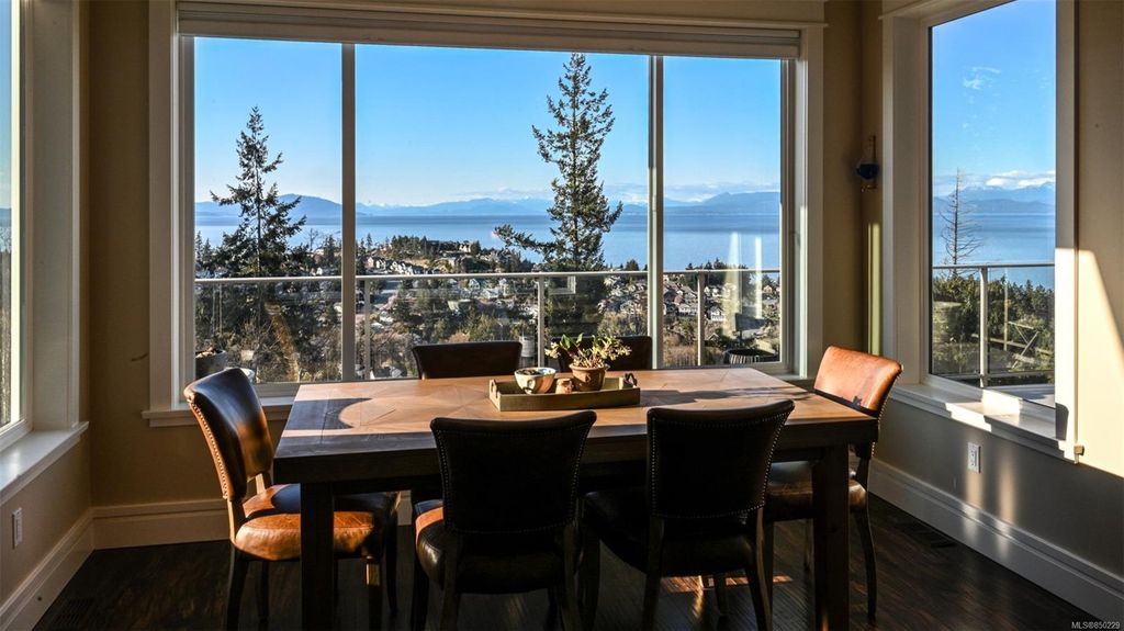 listing image 16047417716952730915
