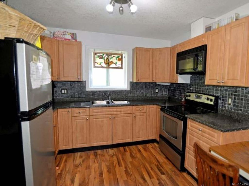 listing image 16042008087980244451