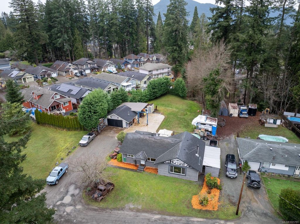 listing image 16049540399487665697