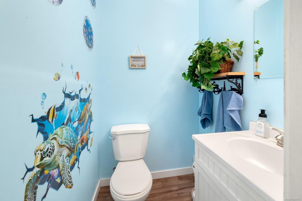 listing image 16044847256744832253