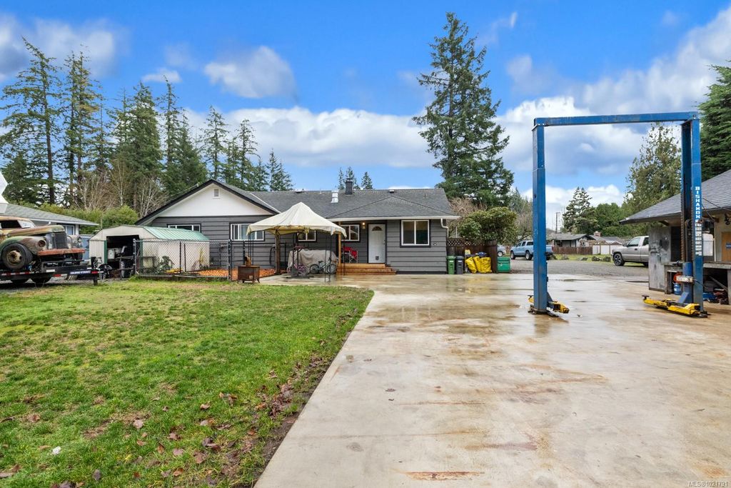 listing image 16045348619940597111