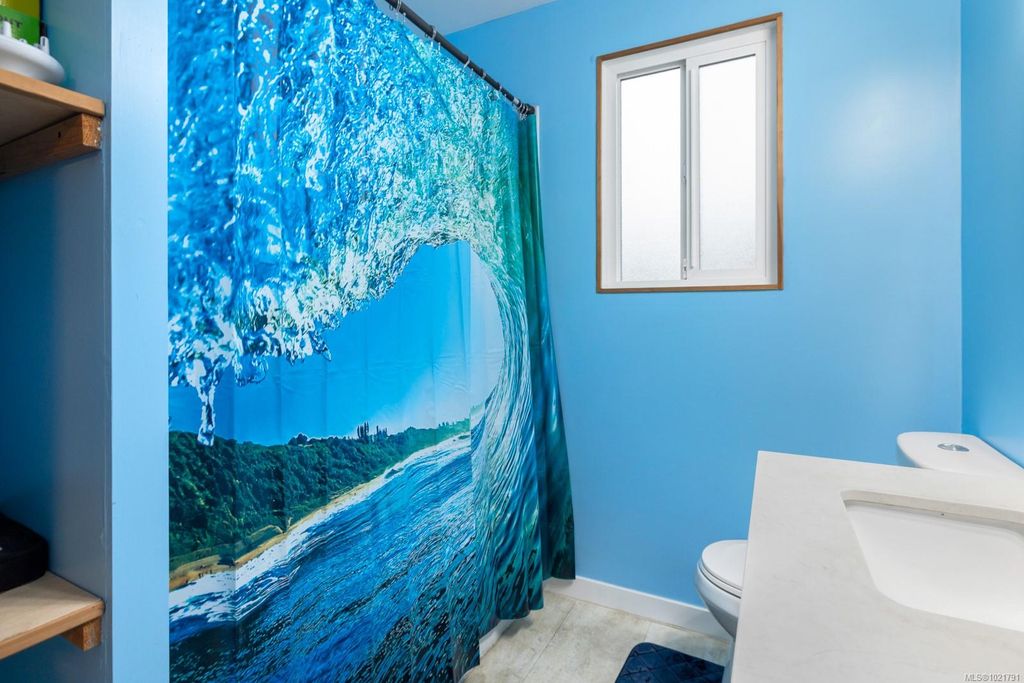 listing image 16048986239334937037