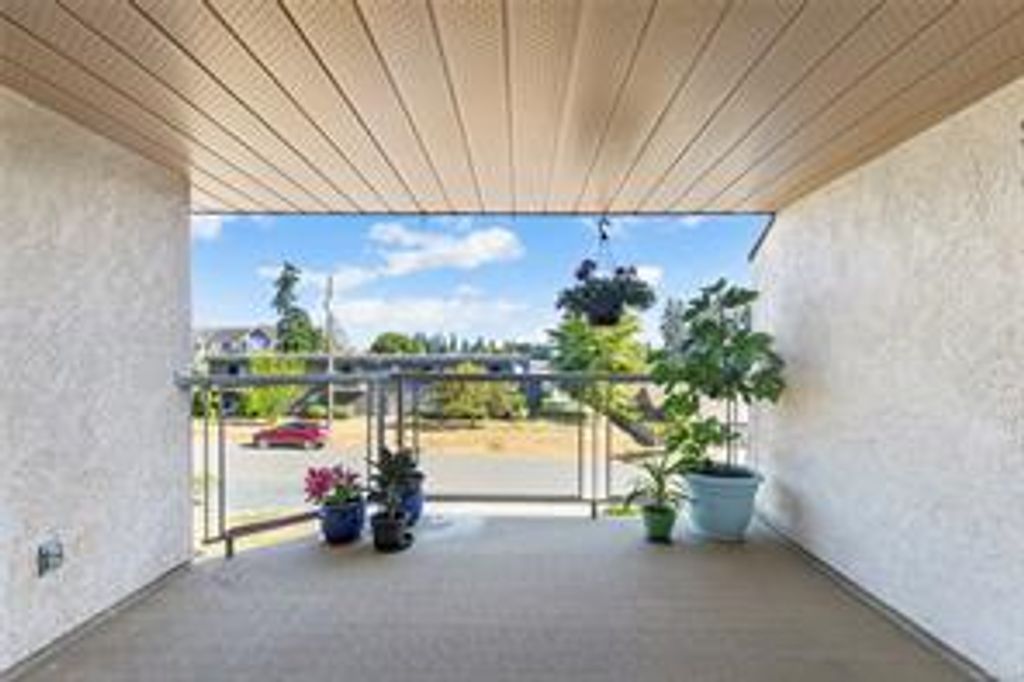 listing image 16041873474819723239