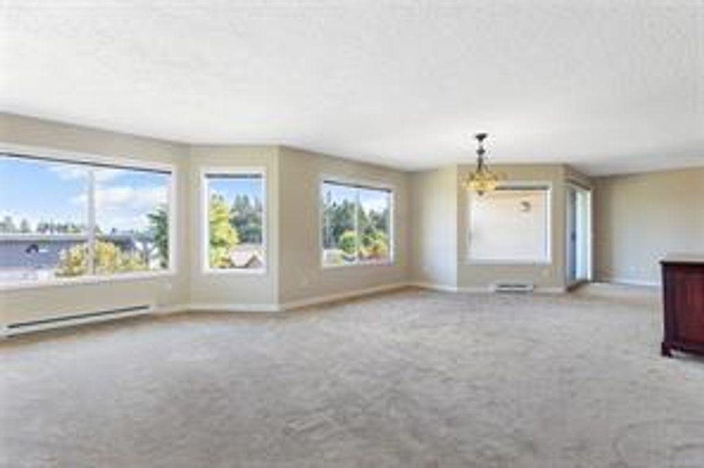 listing image 16047731808495094080