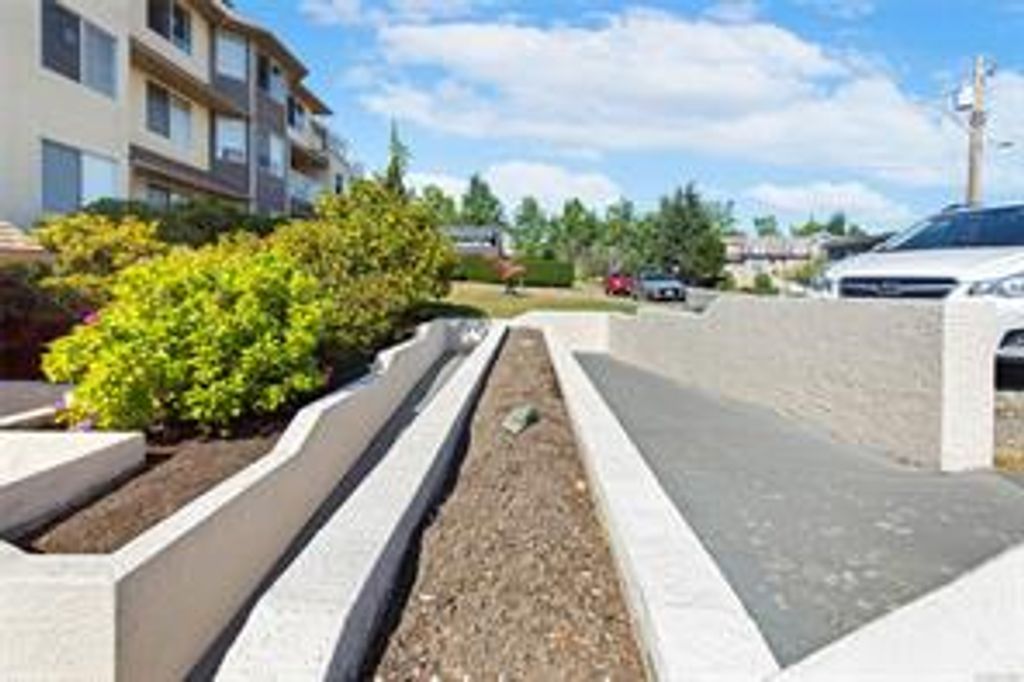 listing image 16041044508767061966