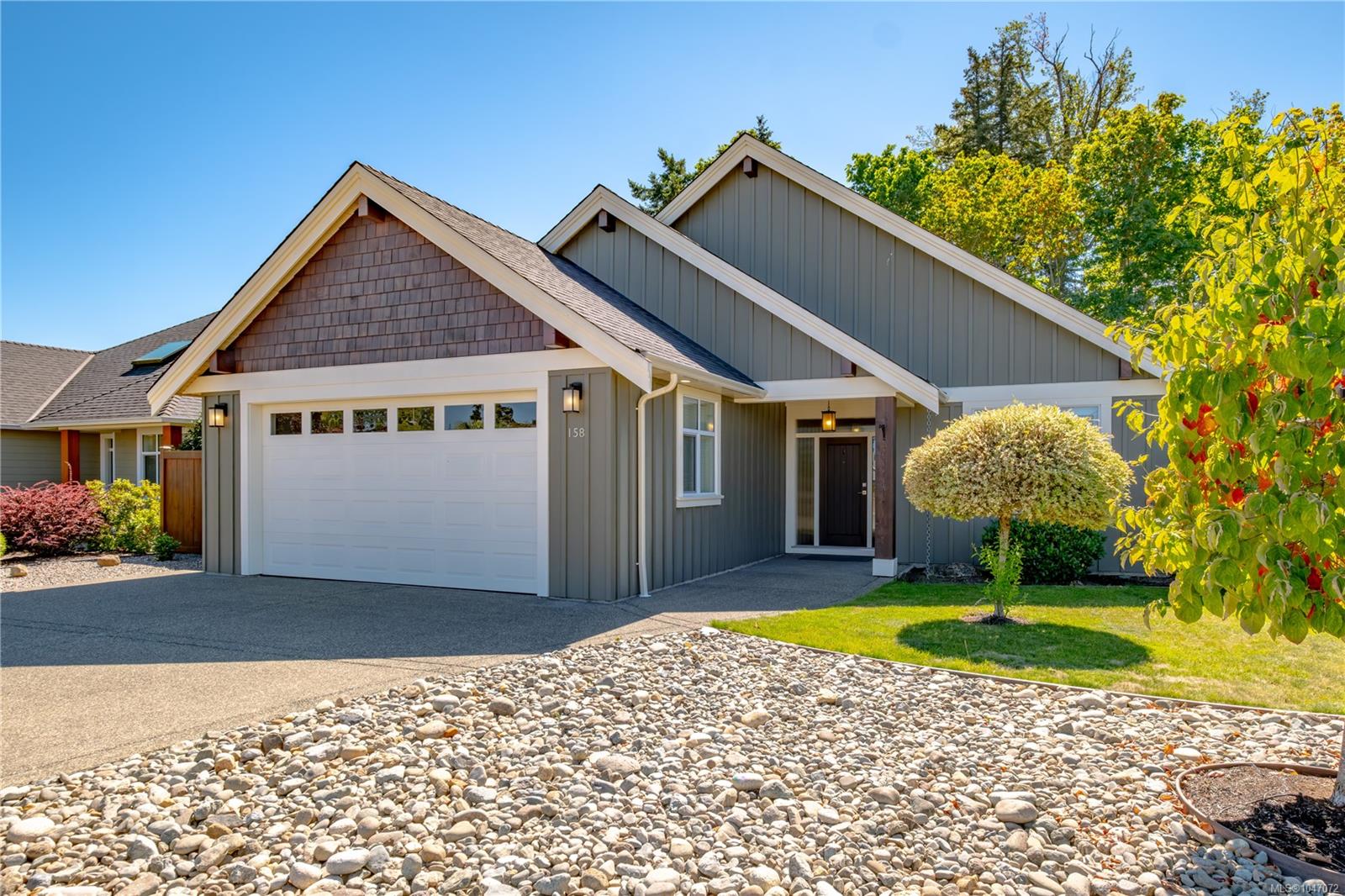 158 Skylark Ave