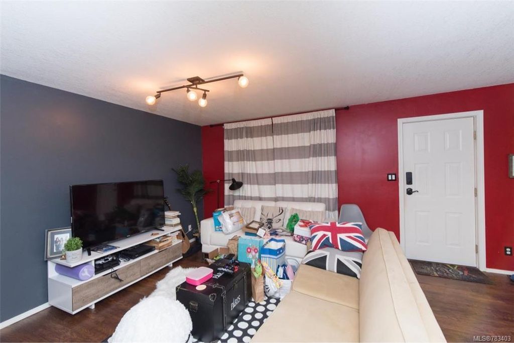 listing image 16041430203194783156