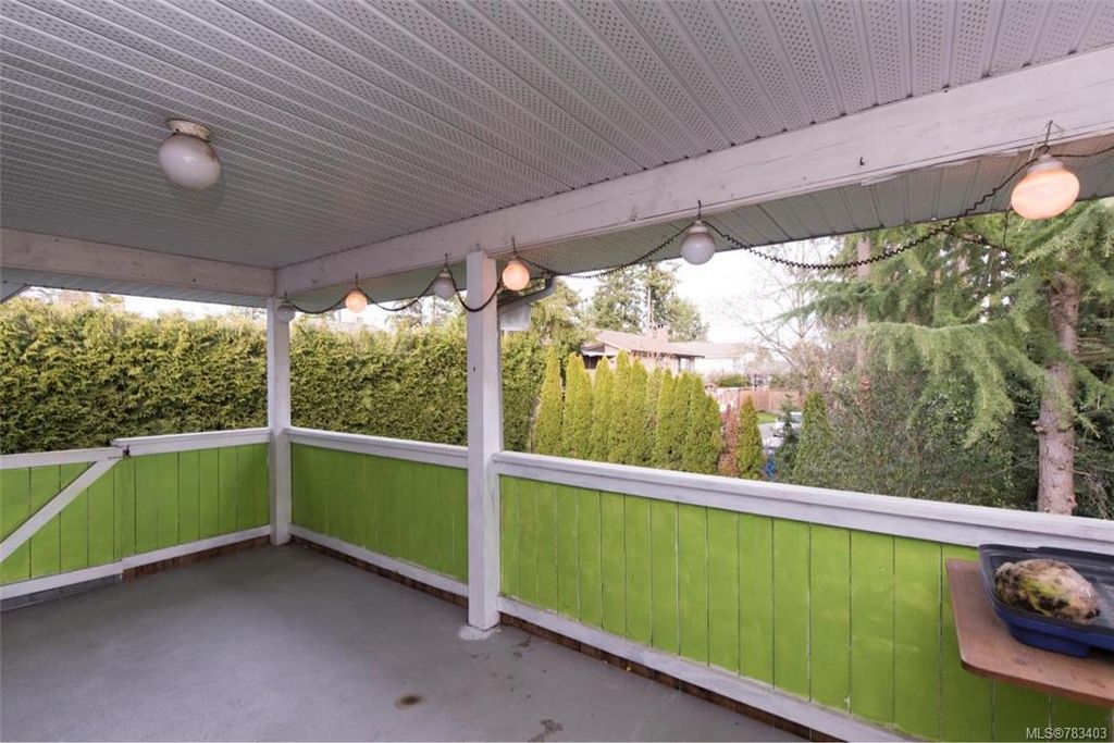 listing image 16044385643711108399
