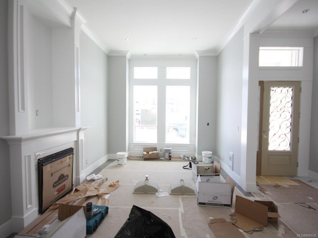 listing image 16041827305842868109