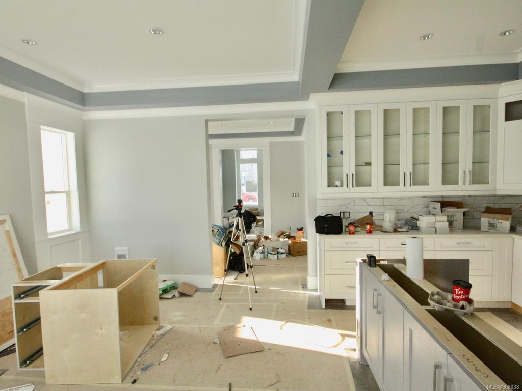 listing image 16047004234366673698