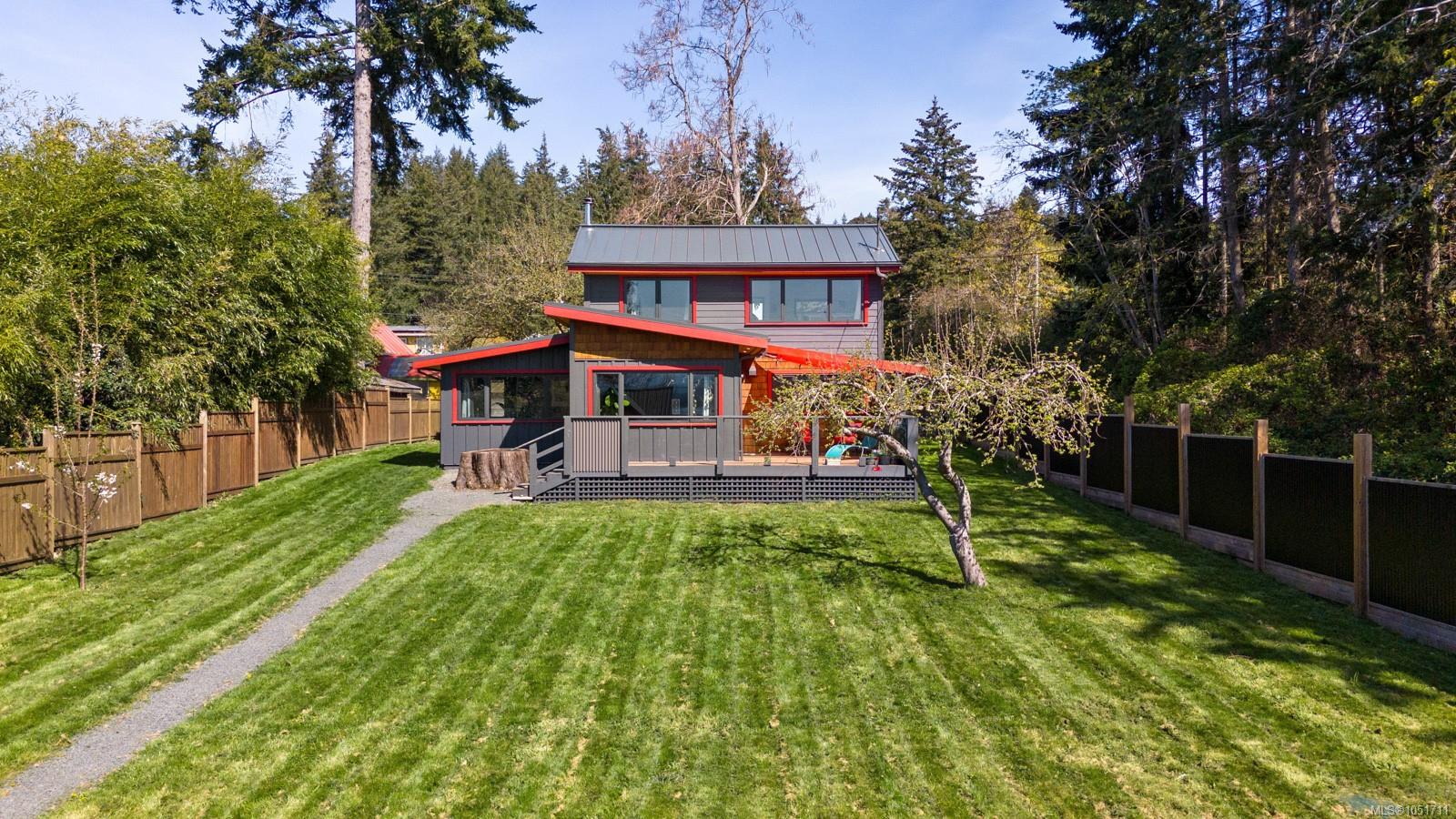 1304 Midden Rd