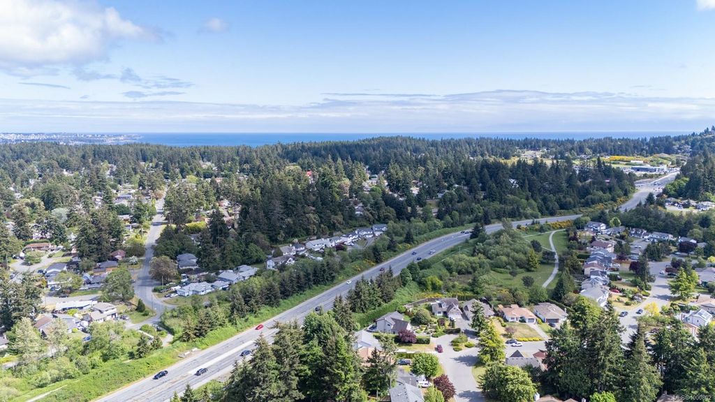 listing image 16045797965396865447