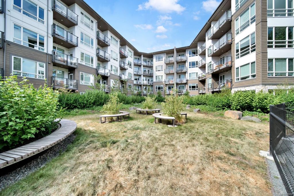 listing image 16049426011874627974