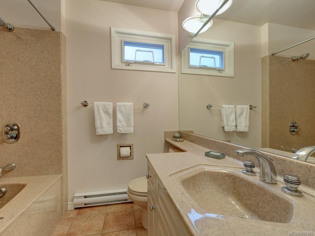 listing image 16046920899094276590