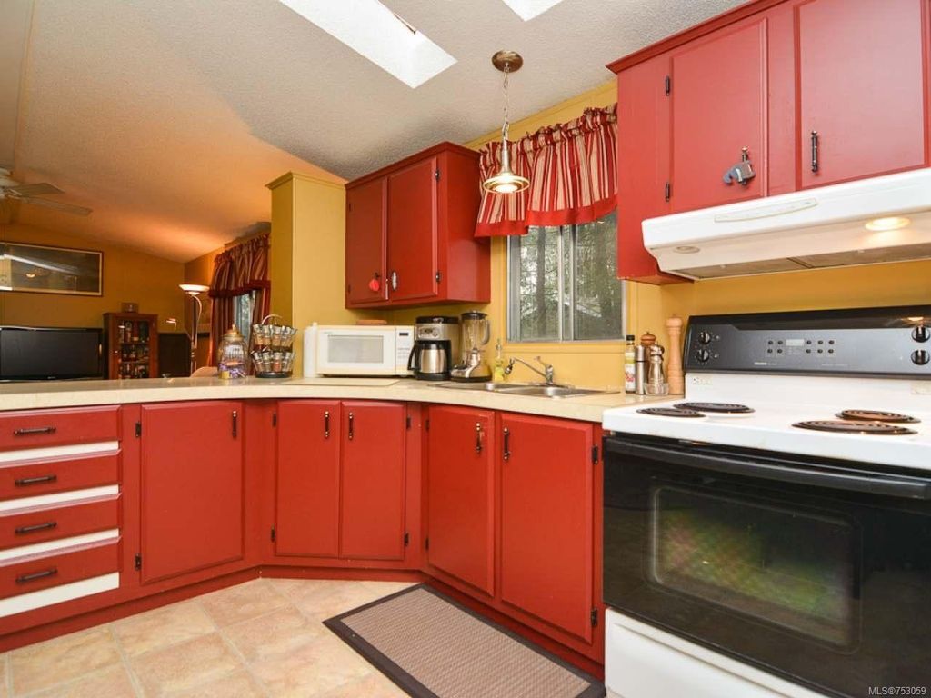 listing image 16046860723943593897