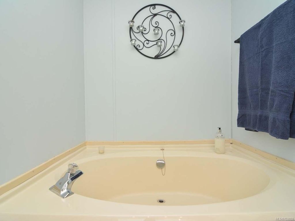 listing image 16045961549253179093