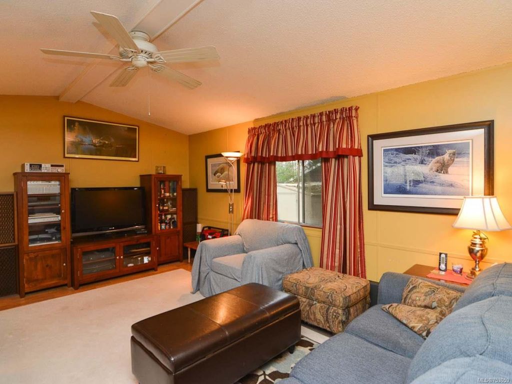 listing image 16048787351583189441