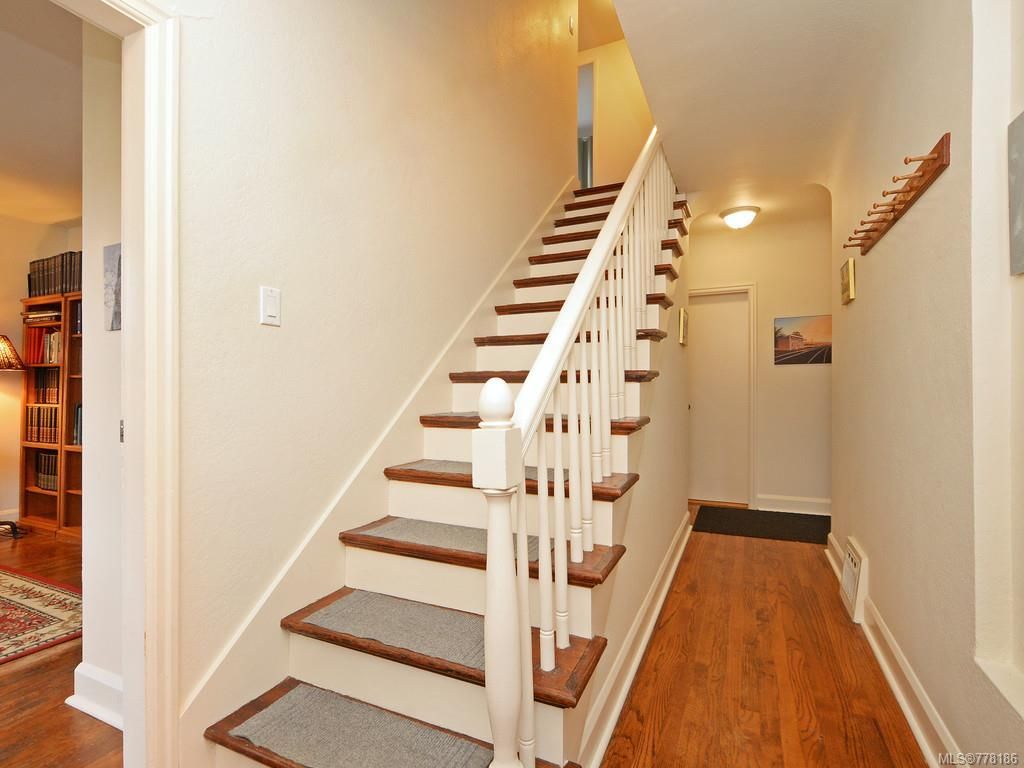 listing image 16048610465184534655