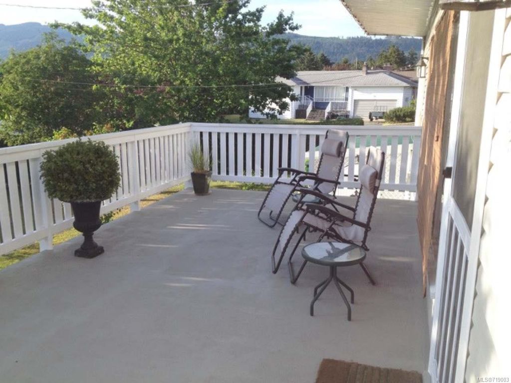 listing image 16041749494178109666