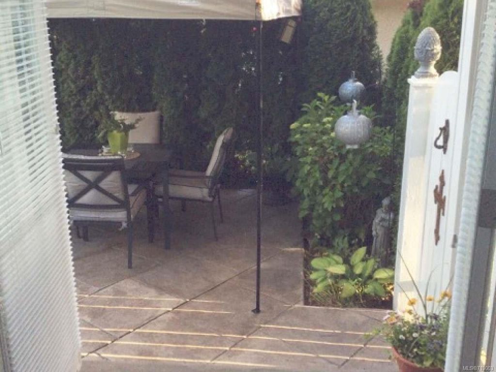 listing image 16044389577689218532
