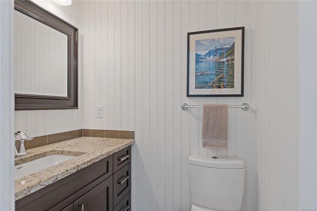 listing image 16041282227585686829