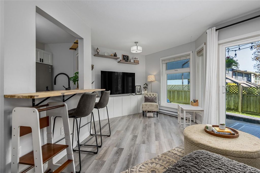listing image 16040306270769276502