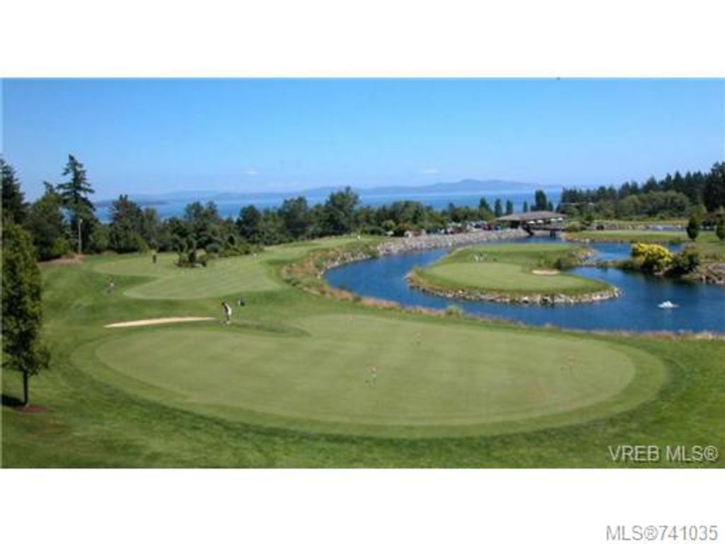 listing image 16047857209461235934