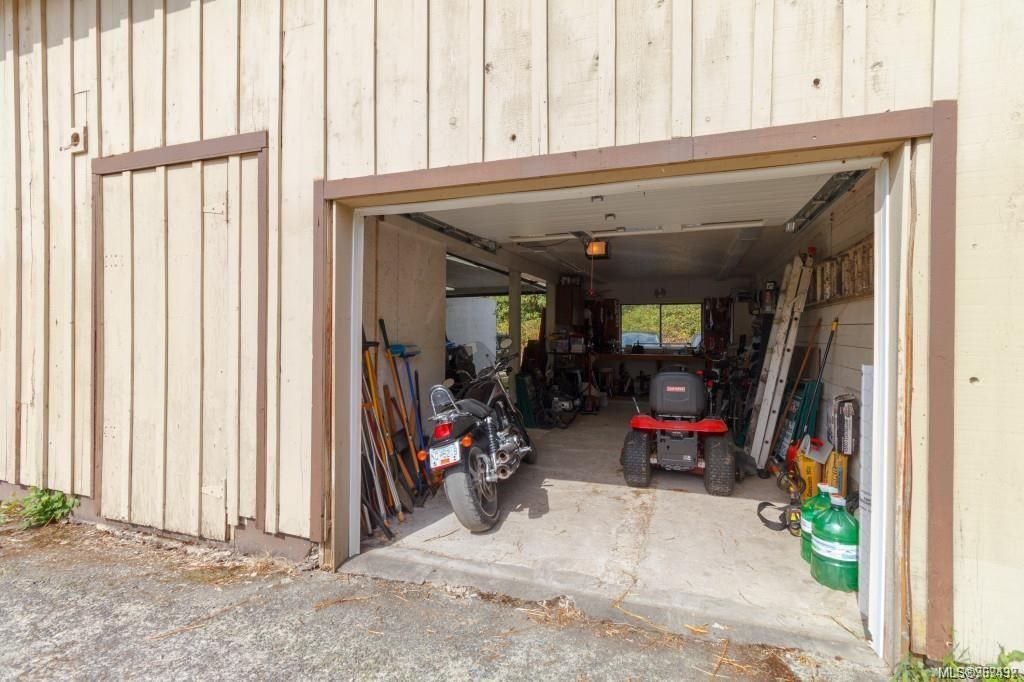 listing image 16049409407891500416