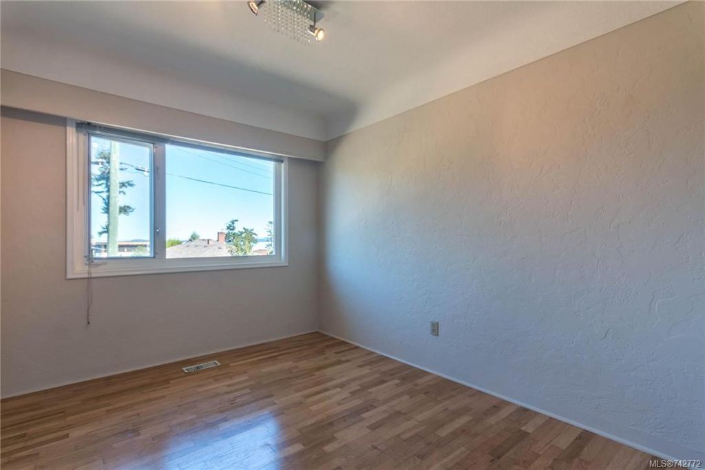 listing image 16045161931063015721