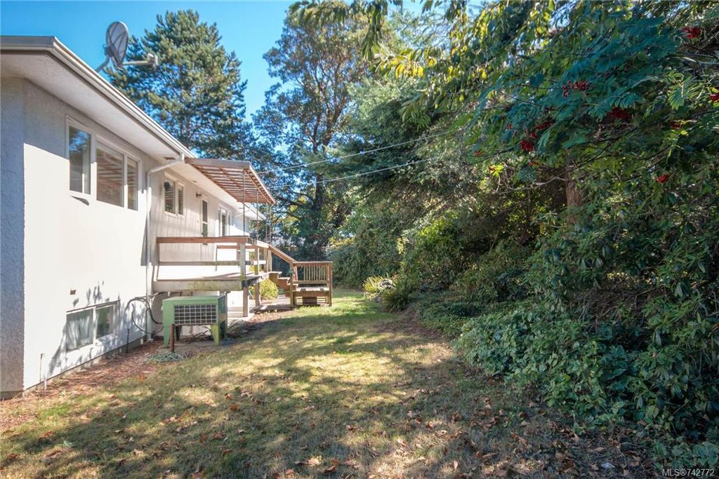 listing image 16040785711568822881