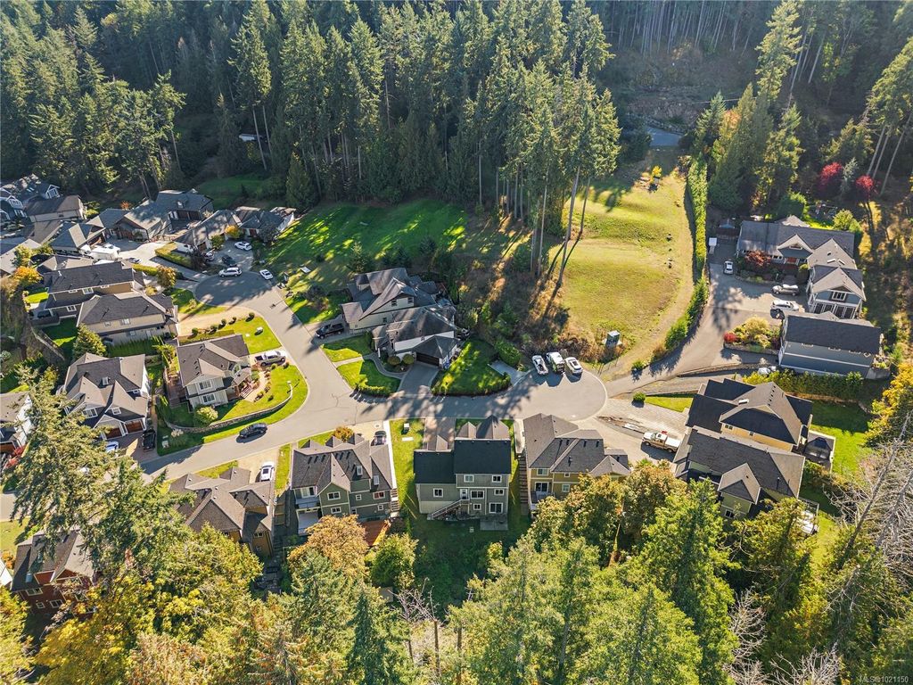 listing image 16047430671887750618