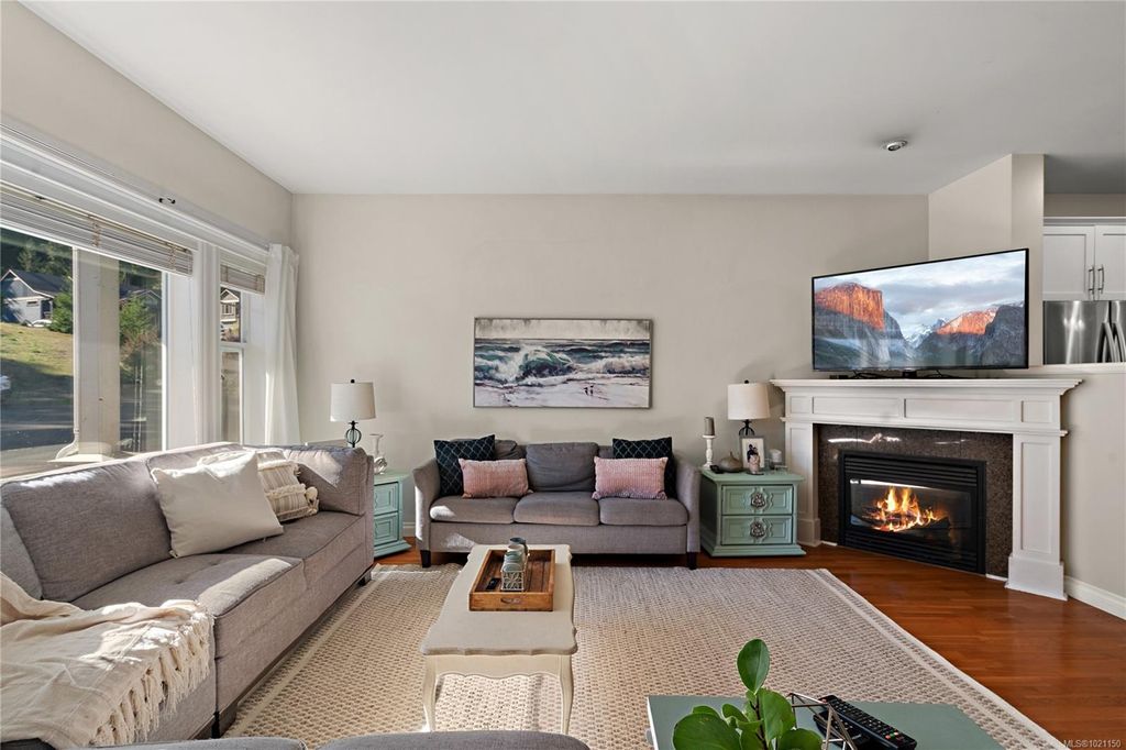 listing image 16047727257976407537