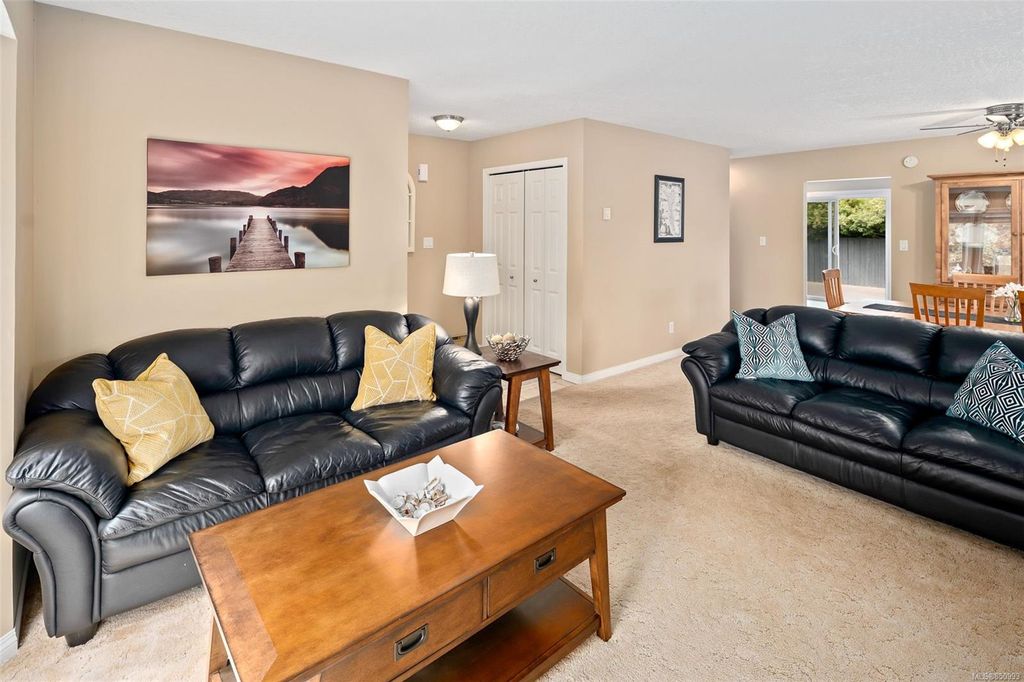 listing image 16048138162129113035