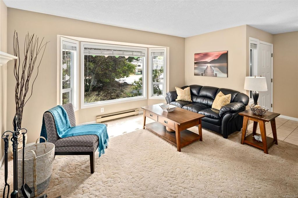 listing image 16044355230910989042