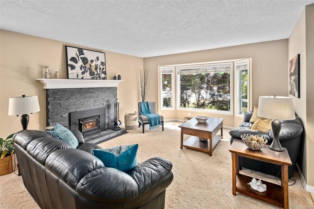 listing image 16041183918812923636